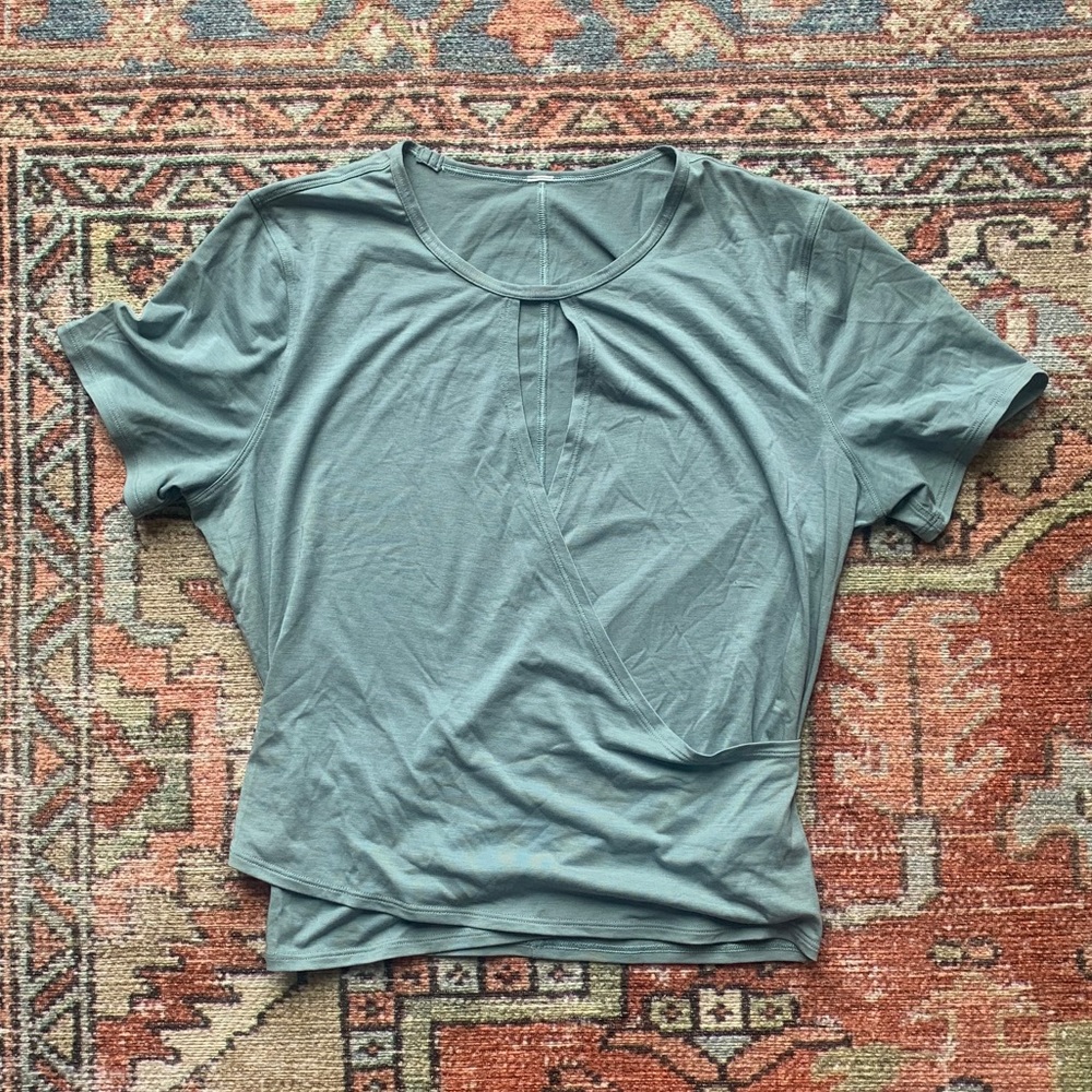 Lululemon Limited Edition Crop Top